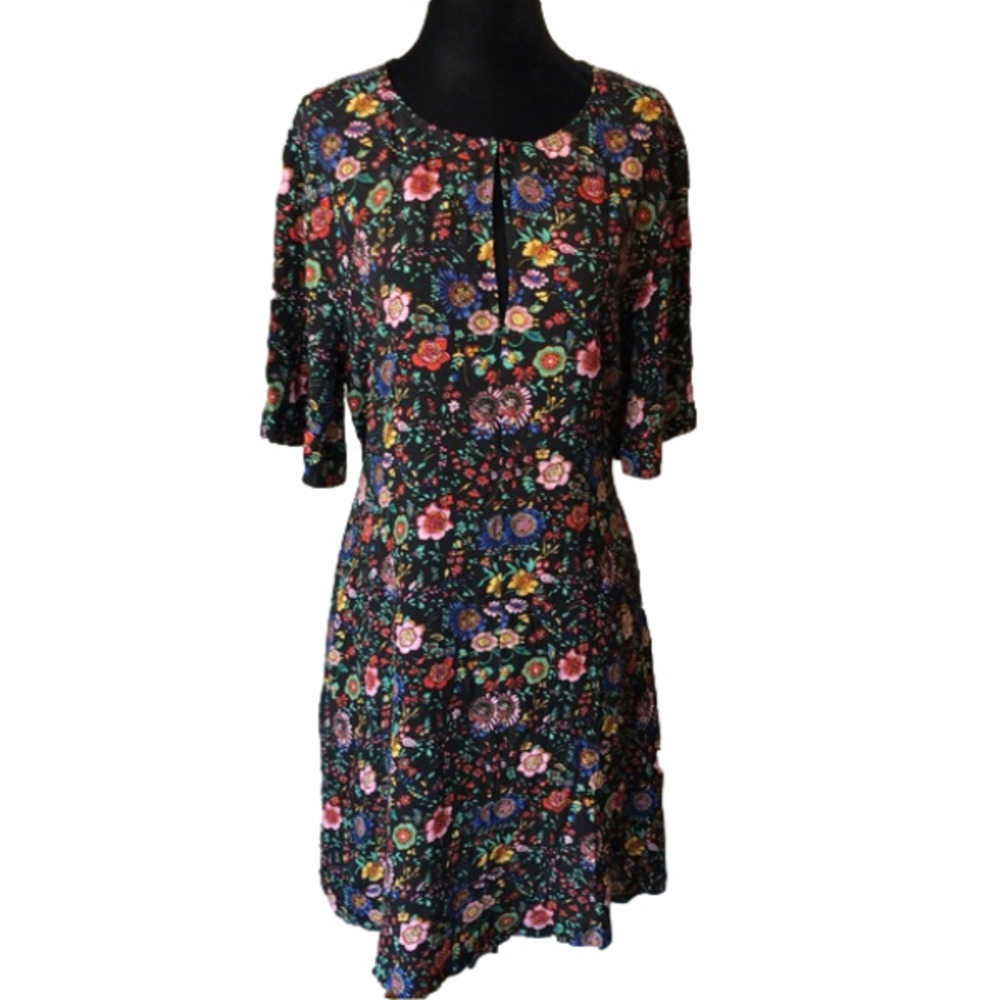 STRADIVARIUS floral dress.  Size large. New with tags.